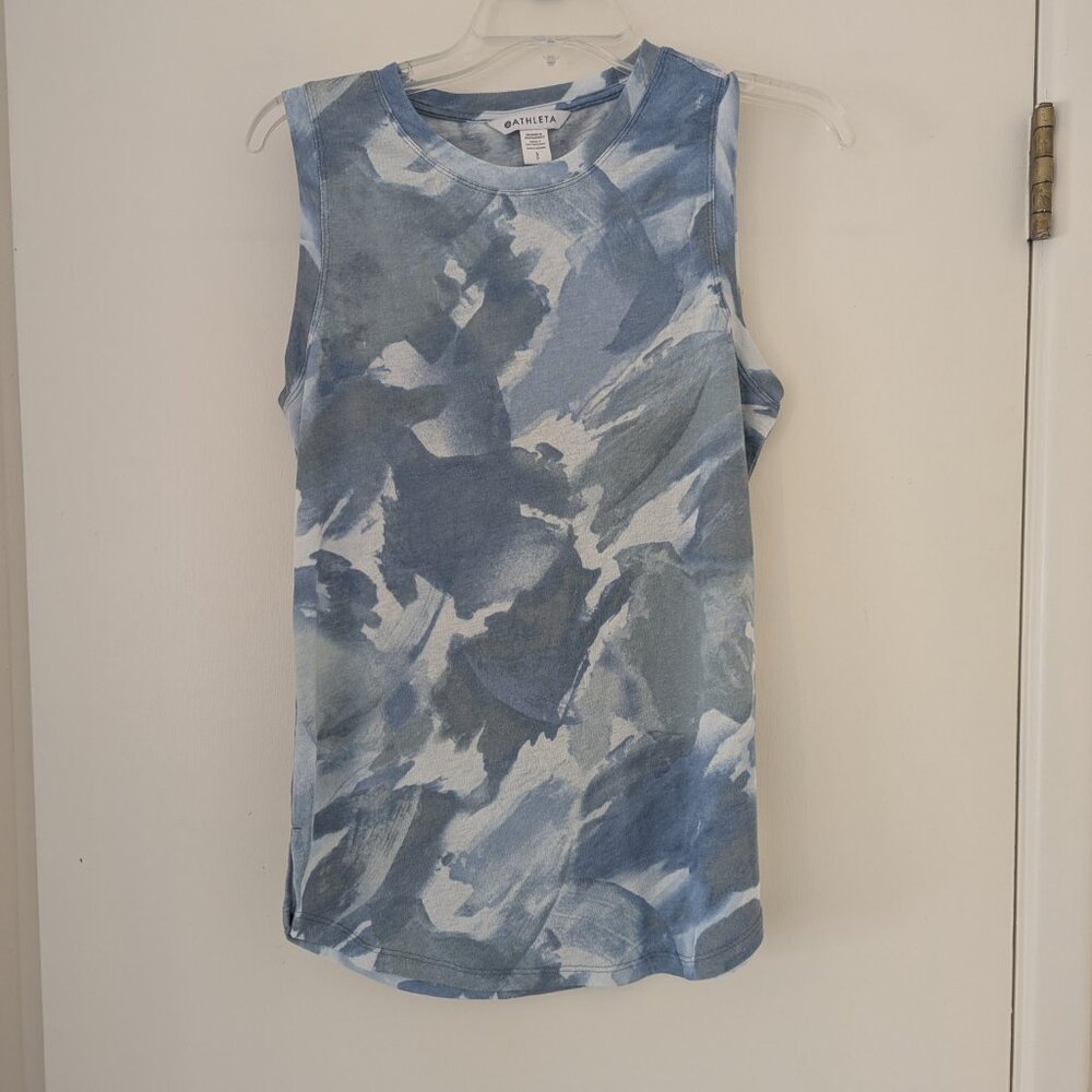 Athleta Breezy Tank  Watercolor Tie Dye Blue Comfy Athleisure Coastal Size S